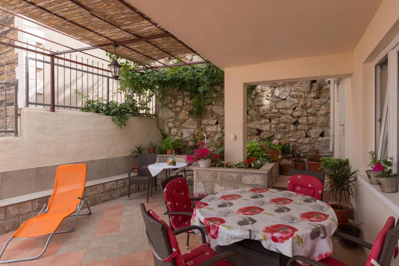Family House Nozica Guest house